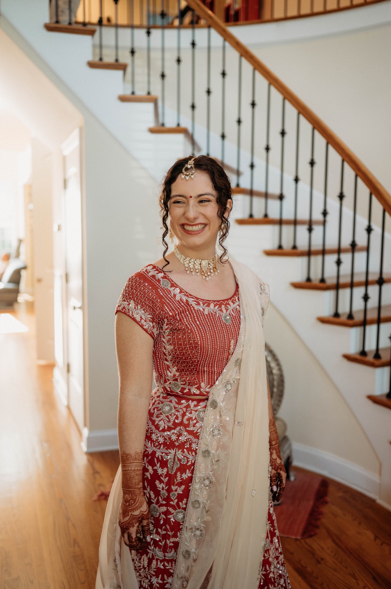 Indian bridal look with traditional jewelry styling by CurlyRootsByRitu